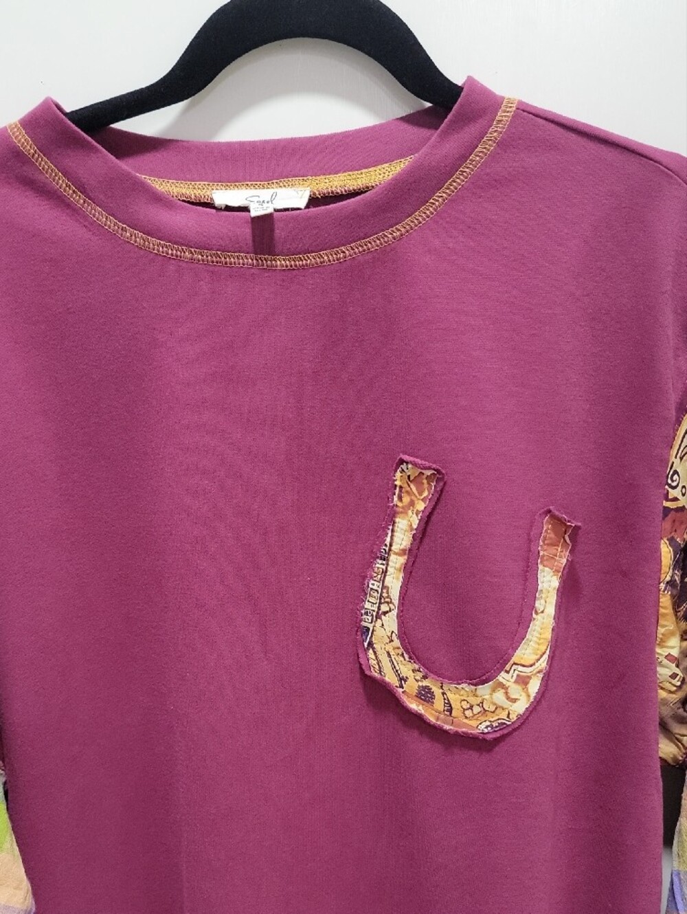 easel Patchwork-Sleeve Pullover Top - Picture 4 of 9